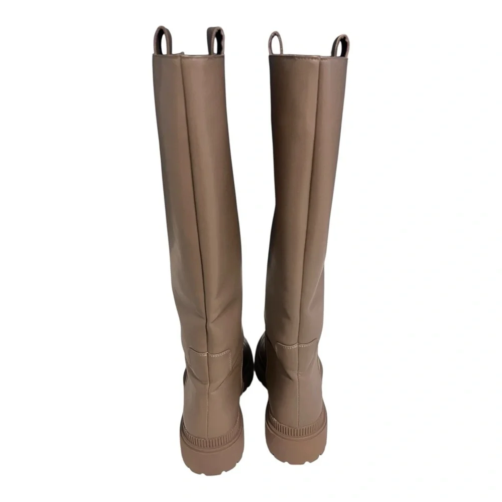 H&M Dark Taupe Knee High Chunky Lug Sole‎ Boots Faux Leather Size  7